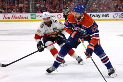Stanley Cup Final 2025: Panthers vs Oilers II? Predictions and Favorites