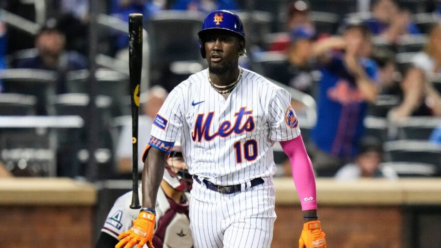 Mets activate Ronny Mauricio after Vientos injury and readjust roster.