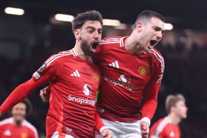 Manchester United: Profit increase despite disappointing season