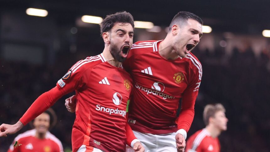 Manchester United: Profit increase despite disappointing season