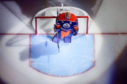 Skinner: From Anguish to Glory in the NHL, The Road to the Stanley Cup