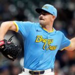 Alexander, Brewers reliever, reaches free agency after waivers