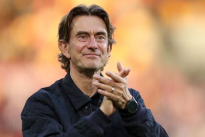 Tottenham seeks coach: Frank and Silva lead list after Postecoglou sacking