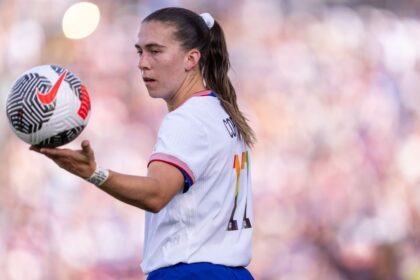 Sam Coffey extends contract with Thorns until 2027, key in USA and NWSL