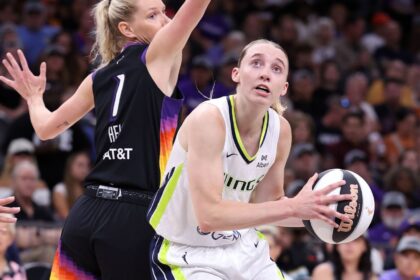 Bueckers Shines with 35 Points, But Dallas Falls to Phoenix in the WNBA