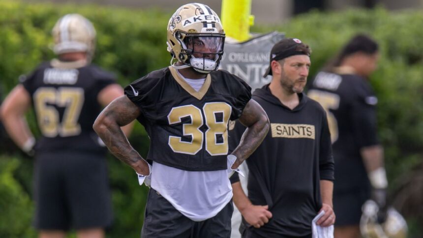 Saints Sign Cam Akers: Reinforcement for the Offense with a 1-Year Contract