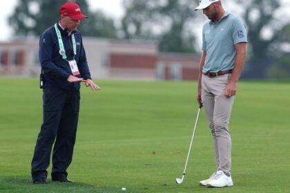 Burns, frustrated at the US Open: Relief denied for water and double bogey