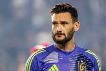 Lloris celebrates Tottenham's Europa League title and calls for building the future