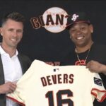 Devers debuts with the Giants: "I'll play where they need me", with Barry Bonds