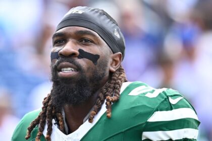 Mosley, ex-Jets y Ravens, announces his retirement from the NFL