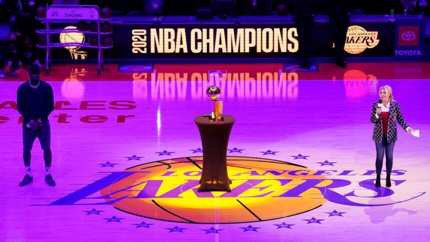Lakers: Historic sale for $10 billion, new era of success in the NBA?