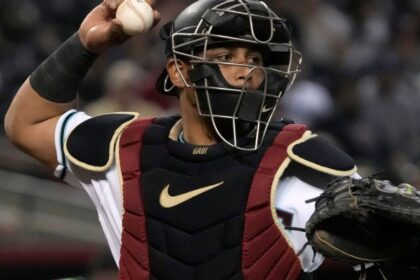 Dbacks: Gabriel Moreno to IL with hand contusion, Arizona adjusts roster
