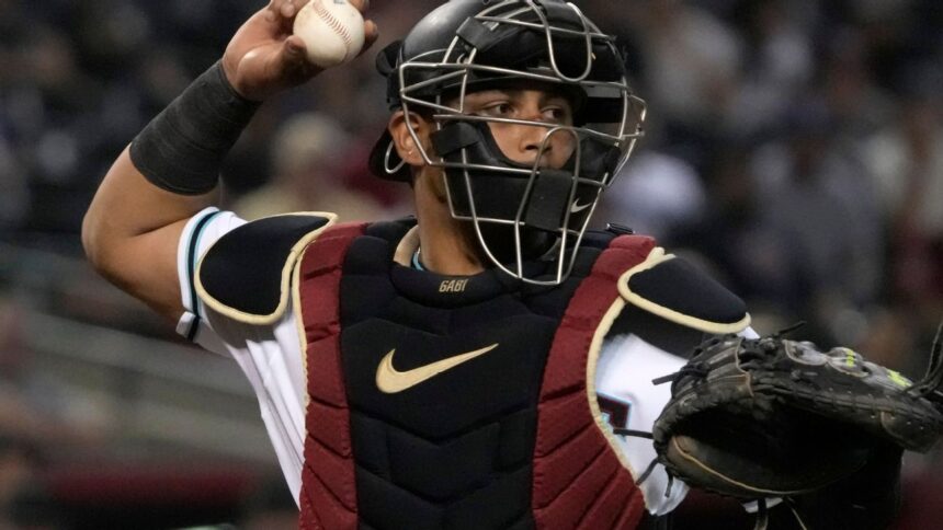 Dbacks: Gabriel Moreno to IL with hand contusion, Arizona adjusts roster