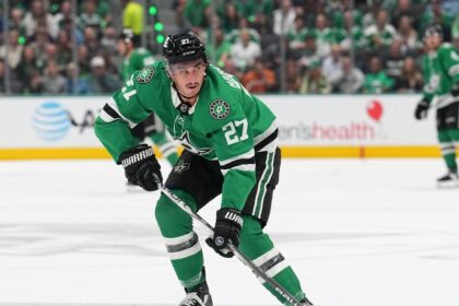 Kraken Signs Mason Marchment from Stars: Reinforcement with Draft Pick