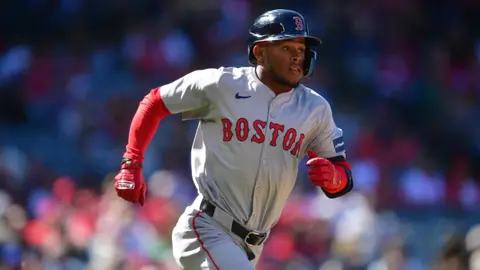 Rafaela Shines as Red Sox Defeat Giants in Devers' Thrilling Duel