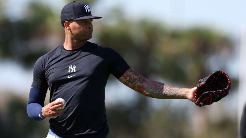Yankees' Gil Resumes Throwing: First Tests After Injury