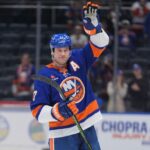 Matt Martin's Retirement: Only 4 Players Without Visors in the NHL