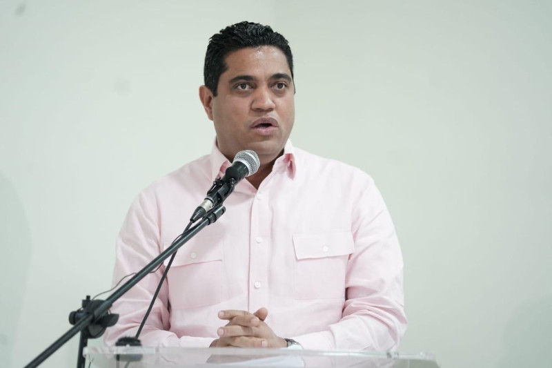 Kelvin Cruz delivers RD$220 million for athletes in SD Games 2026