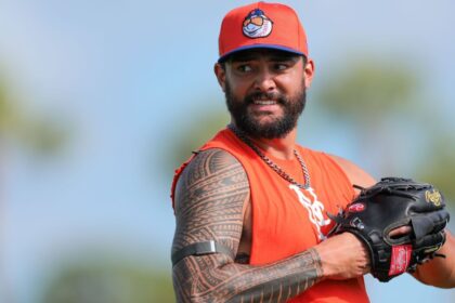 Manaea Delays Return With Mets: New Elbow Setback