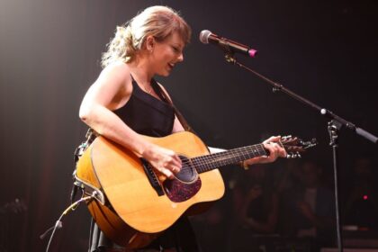 Taylor Swift Surprises at Tight End University with Kane Brown