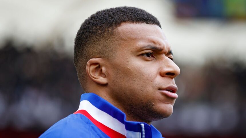 Mbappé Sues PSG for Moral Harassment and Unpaid Wages