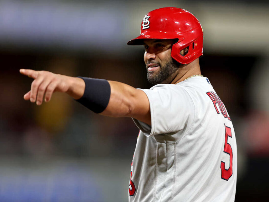 Dominican Powerhouses: 5 MLB Legends with 30+ HRs Before the All-Star Game