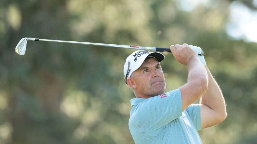 Harrington and Hensby lead the US Senior Open at 3 under par