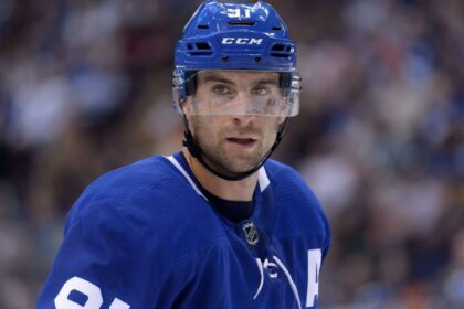 Tavares stays: Extends 4-year contract with Maple Leafs, great news.