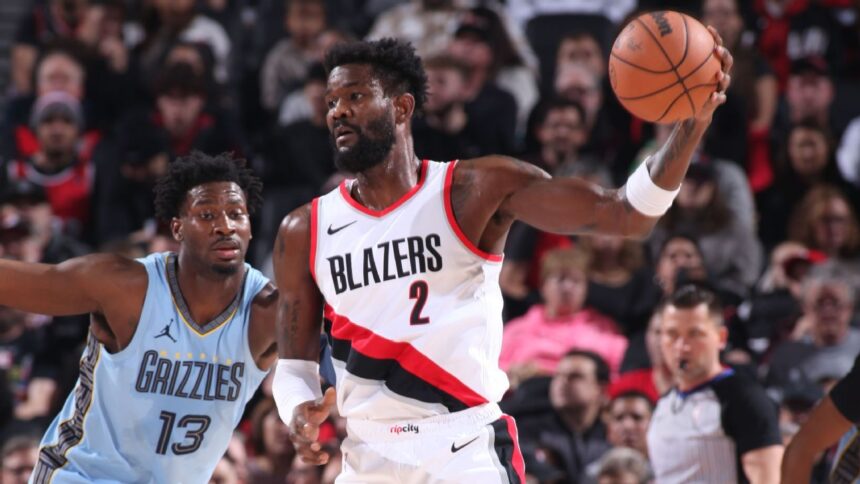 Ayton, heading to NBA free agency after agreement with Trail Blazers