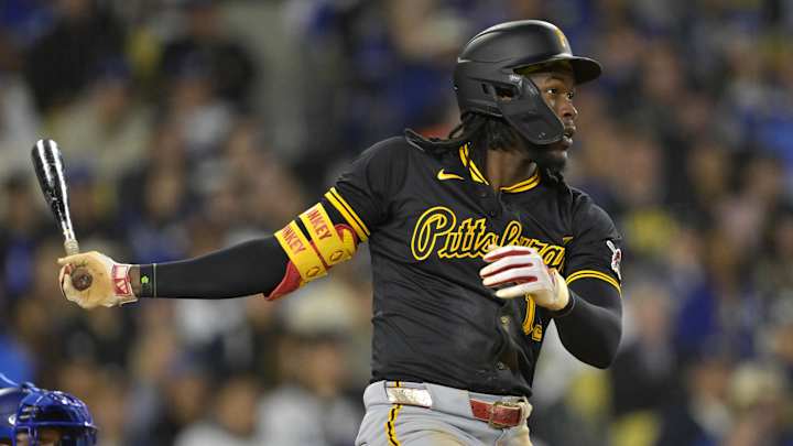Oneil Cruz Unleashes Fury: Two HRs and Historic Sweep by Pirates vs Mets