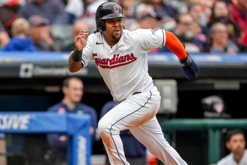 José Ramírez: Only active with 250 HR and 250 BR, heading to the 300-300 club