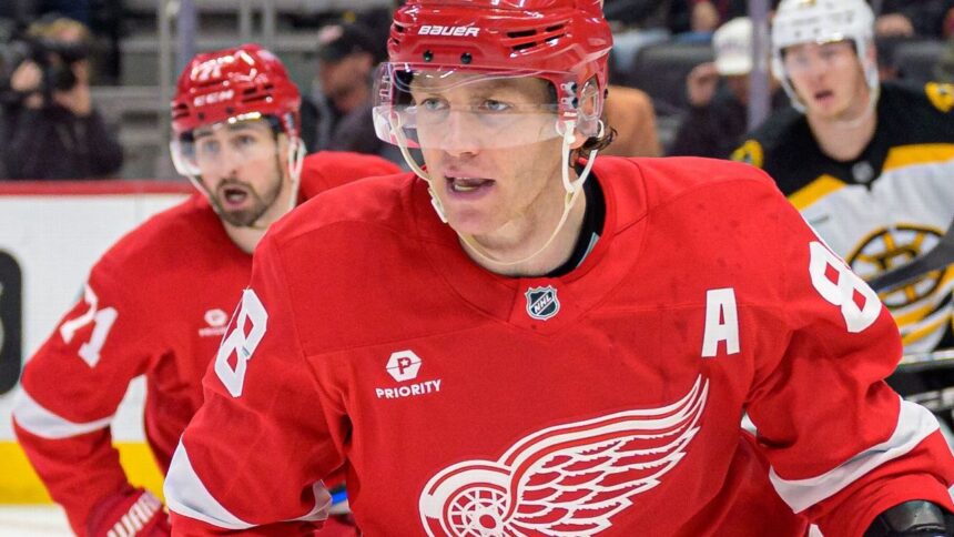 Kane returns to Red Wings: Signs for 1 year and $3M, strengthens offense