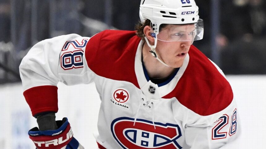 Flyers secure Dvorak: Center signs for 1 year and $5.4M