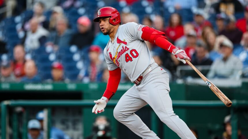 Contreras, of the Cardinals, in doubt after hit by pitch; could miss Wednesday