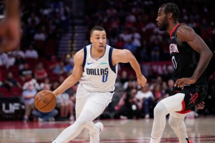 Exum returns to the Mavs: Agrees to a one-year contract