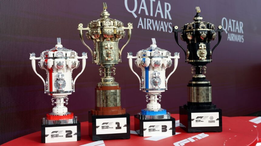 Lego creates trophies for the British GP of F1: Collectible models!