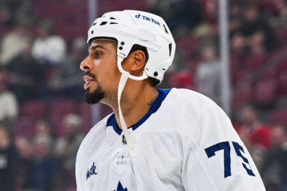 Sharks bolster offense: Ryan Reaves arrives via trade from Leafs