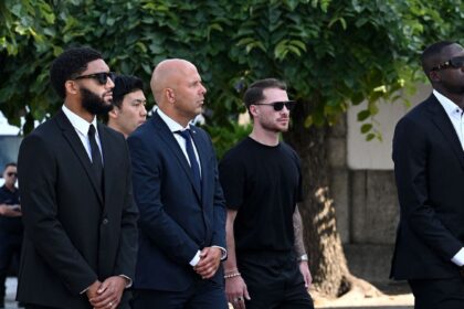 Slot Pays Tribute to Jota: Liverpool Honors Its Star After Tragic Loss