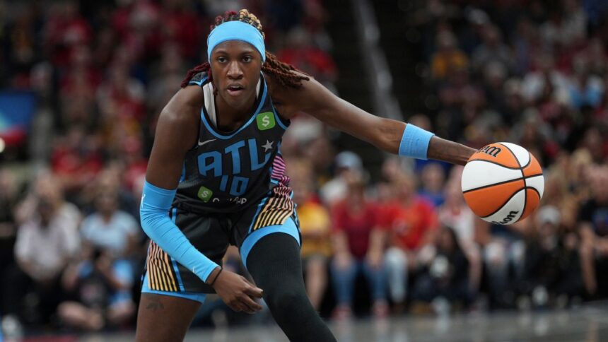 Dream star Rhyne Howard out with knee injury, out in July