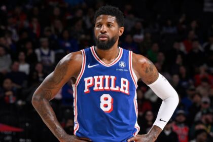 Paul George of 76ers undergoes arthroscopic knee surgery