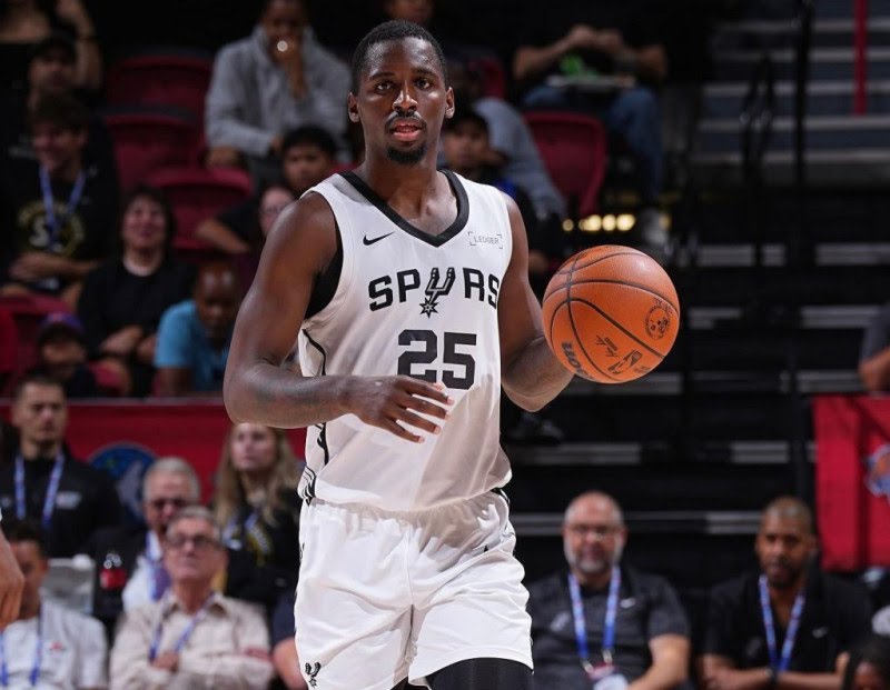 David Jones Shines with 28 Points in Spurs' NBA Summer League Victory