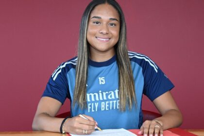 Arsenal breaks record: Olivia Smith, star signing for a million-dollar figure