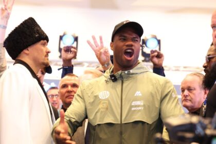 Dubois promises "to be the man" against Usyk for world title at Wembley