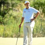 Hoey leads Barracuda Championship with 1-point lead; McGreevy and Van Rooyen lurking