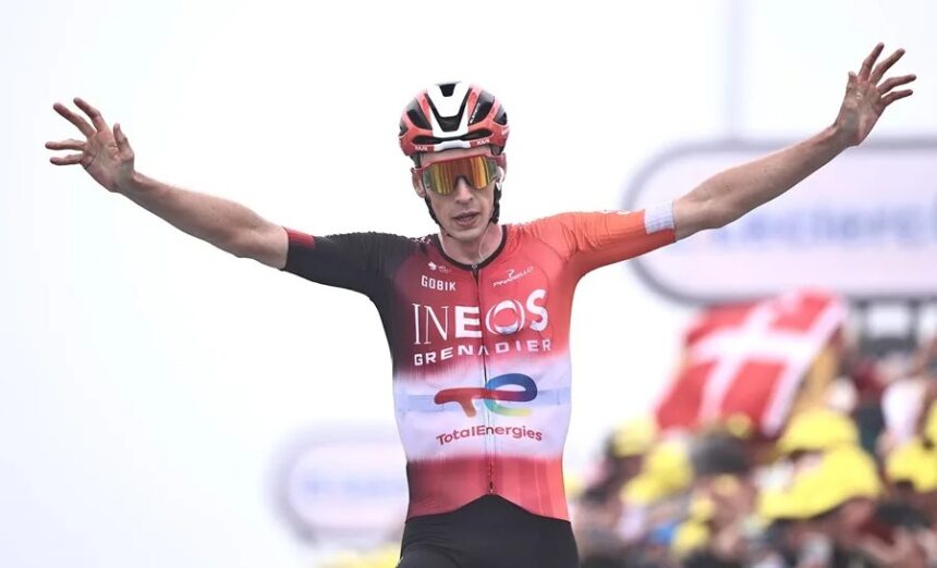 Arensman crowned in Superbagnères; Pogacar retains Tour lead