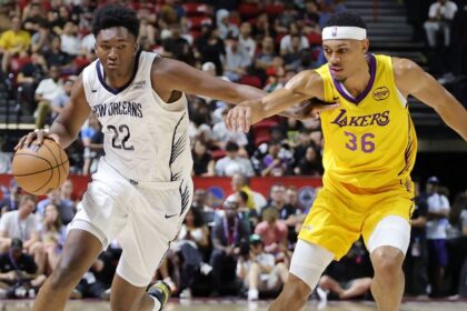 Pelicans' Queen Out for 3 Months After Wrist Surgery: NBA