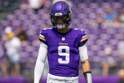 Vikings Save McCarthy's Rookie Season: Creative Plan and Strategic Development
