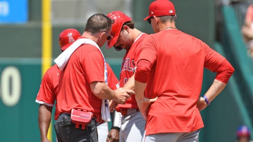 Schanuel, Angels' 1B, leaves game after being hit by pitch
