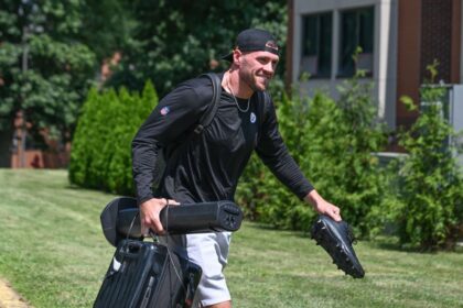 Watt Firm Millionaire: Focused on Football for Steelers
