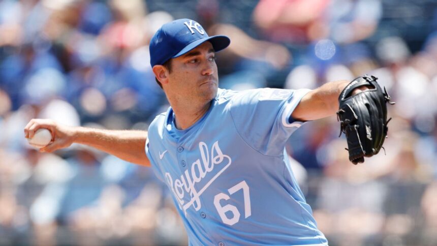 Pasquantino Wants Lugo on the Royals: Will He Stay? Rumors and MLB Key